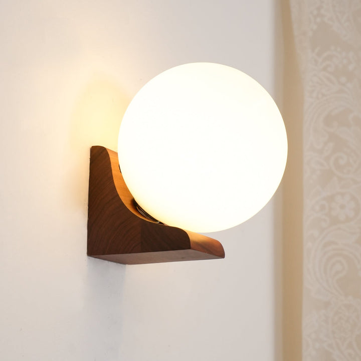 Evelyn Orb Vägglampa