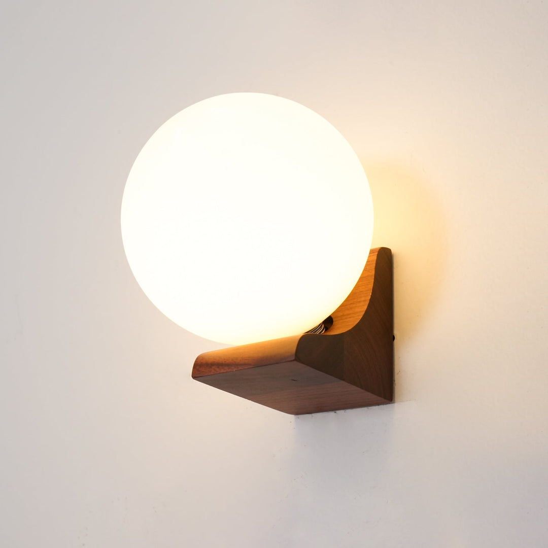 Evelyn Orb Vägglampa