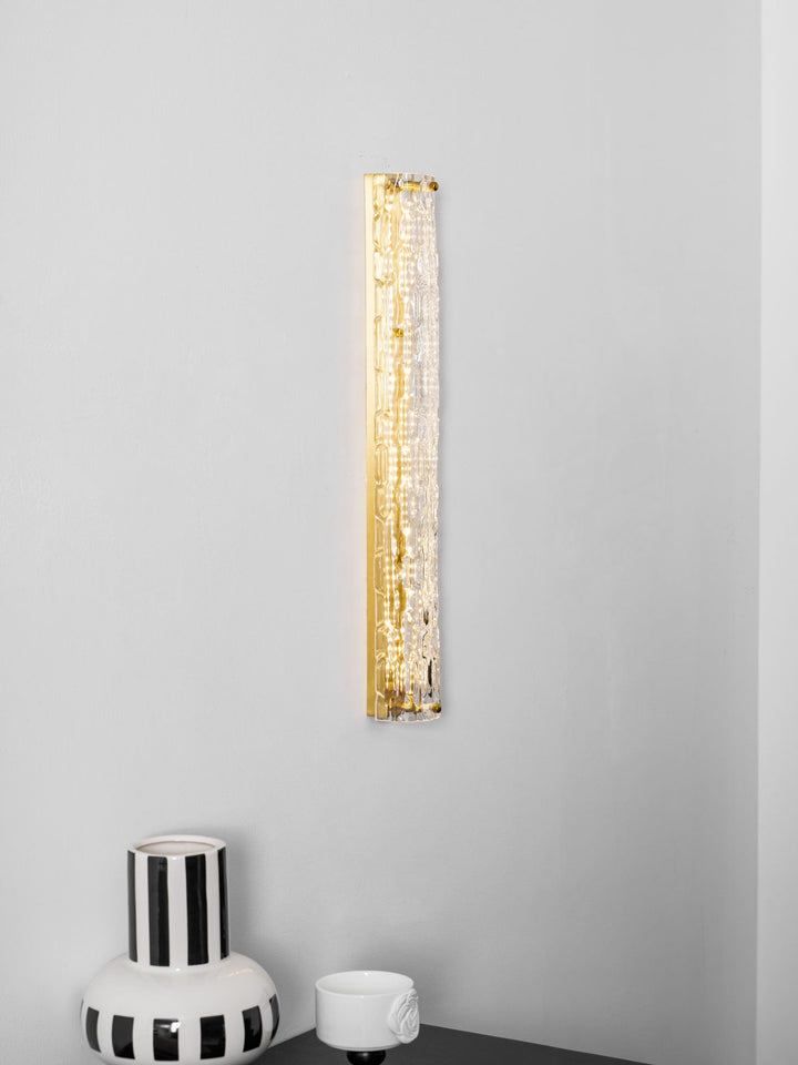 Fin Konst Vägglampa
