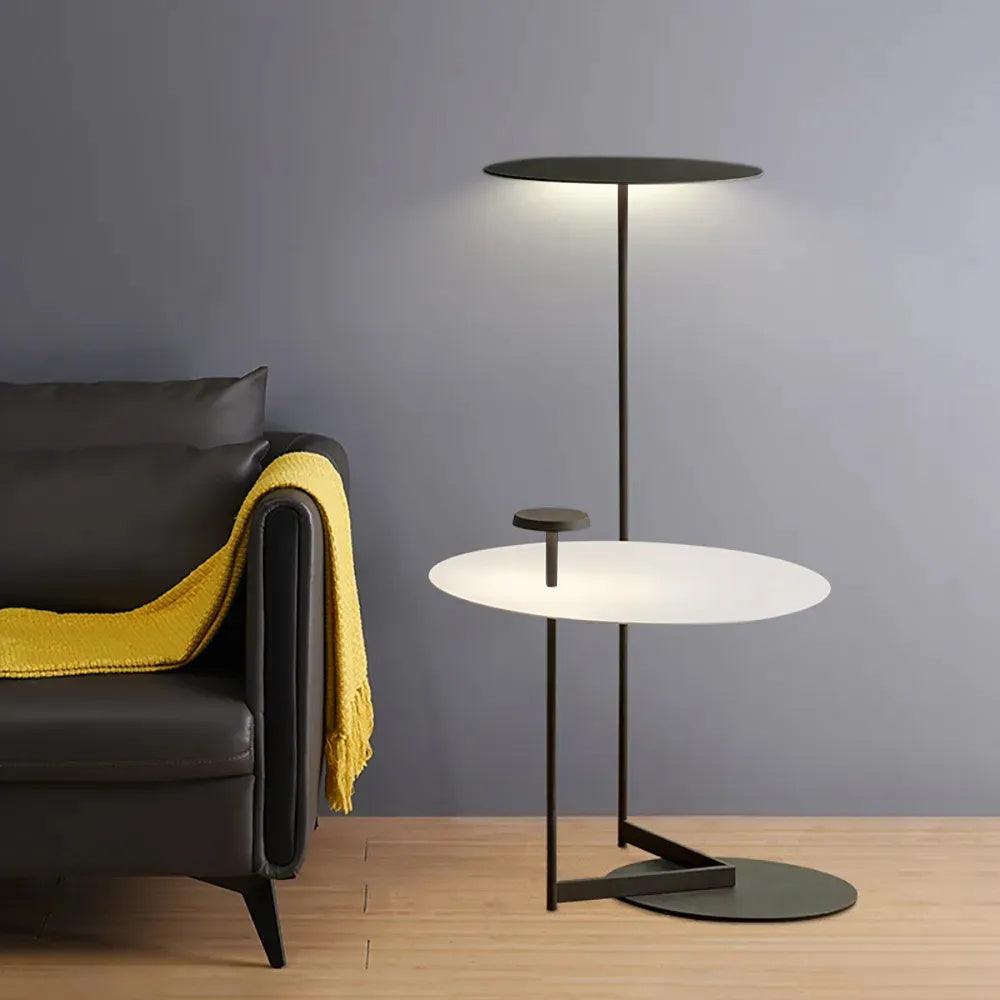 Platt Golvlampa