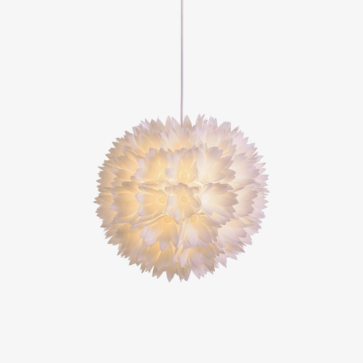 Blommor Ball Pendant Light