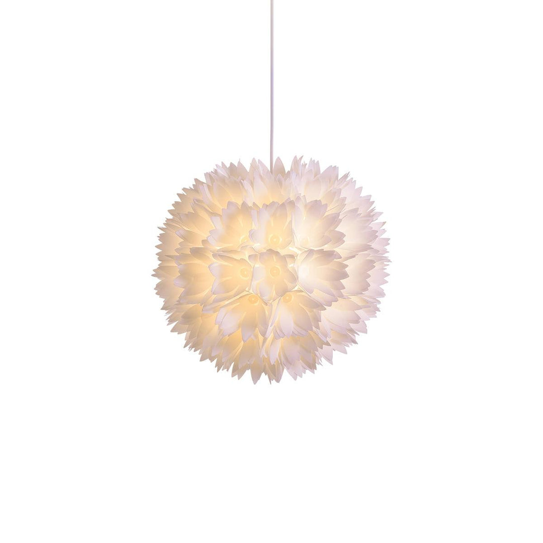Blommor Ball Pendant Light