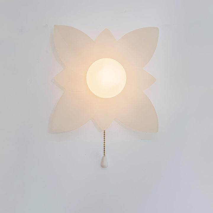 Blommor Vägglampa