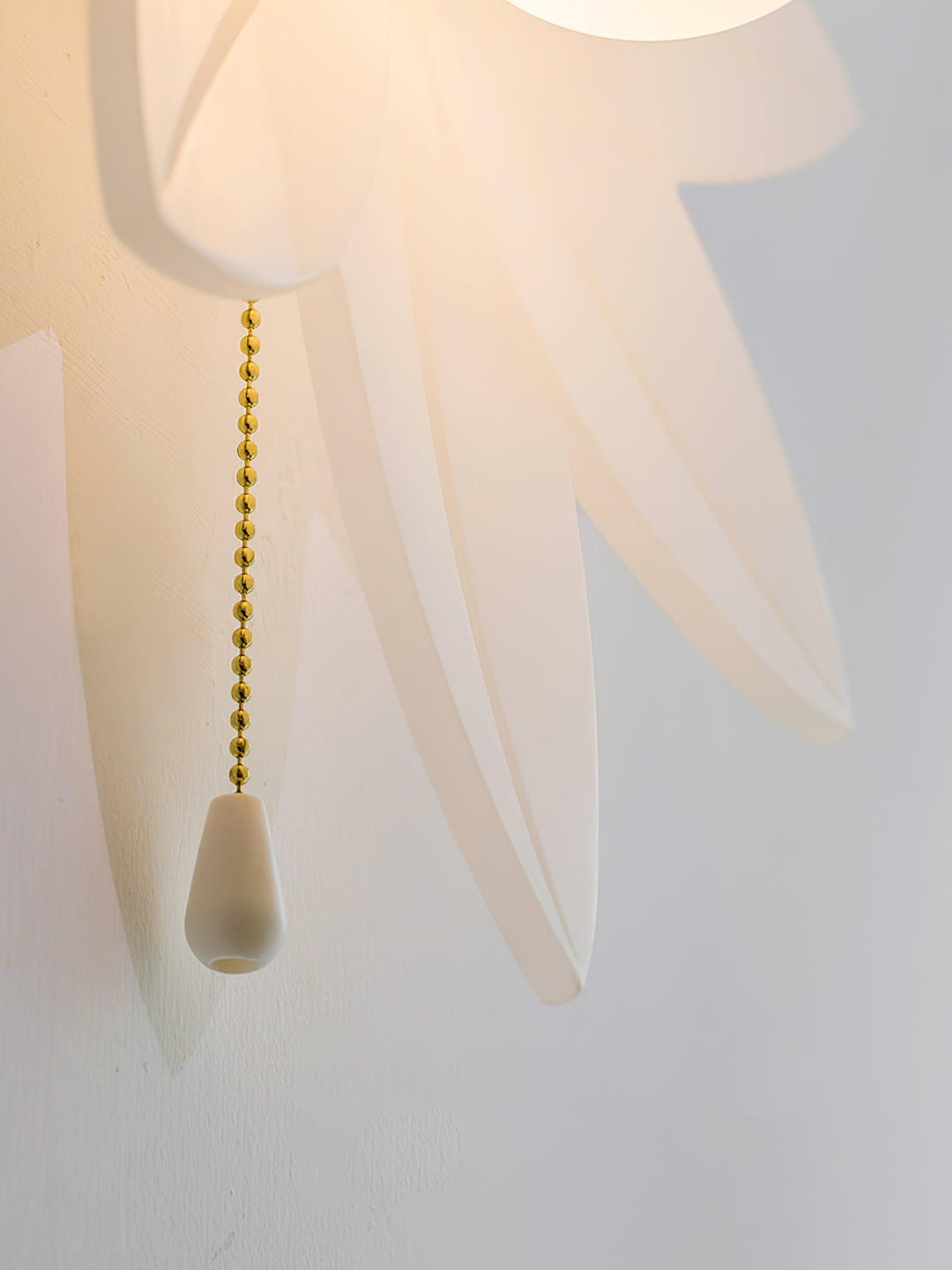 Blommor Vägglampa