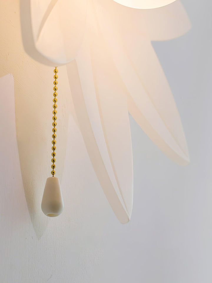 Blommor Vägglampa
