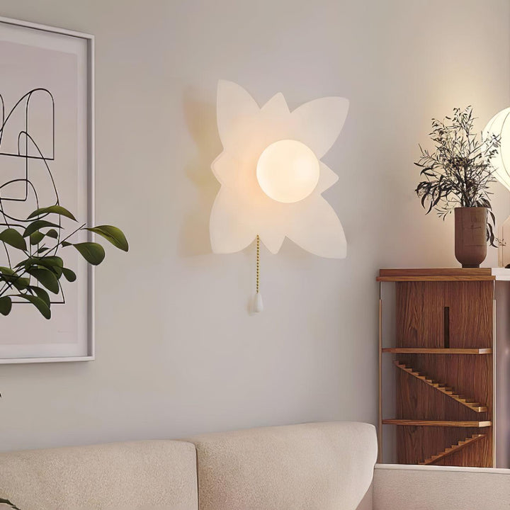Blommor Vägglampa