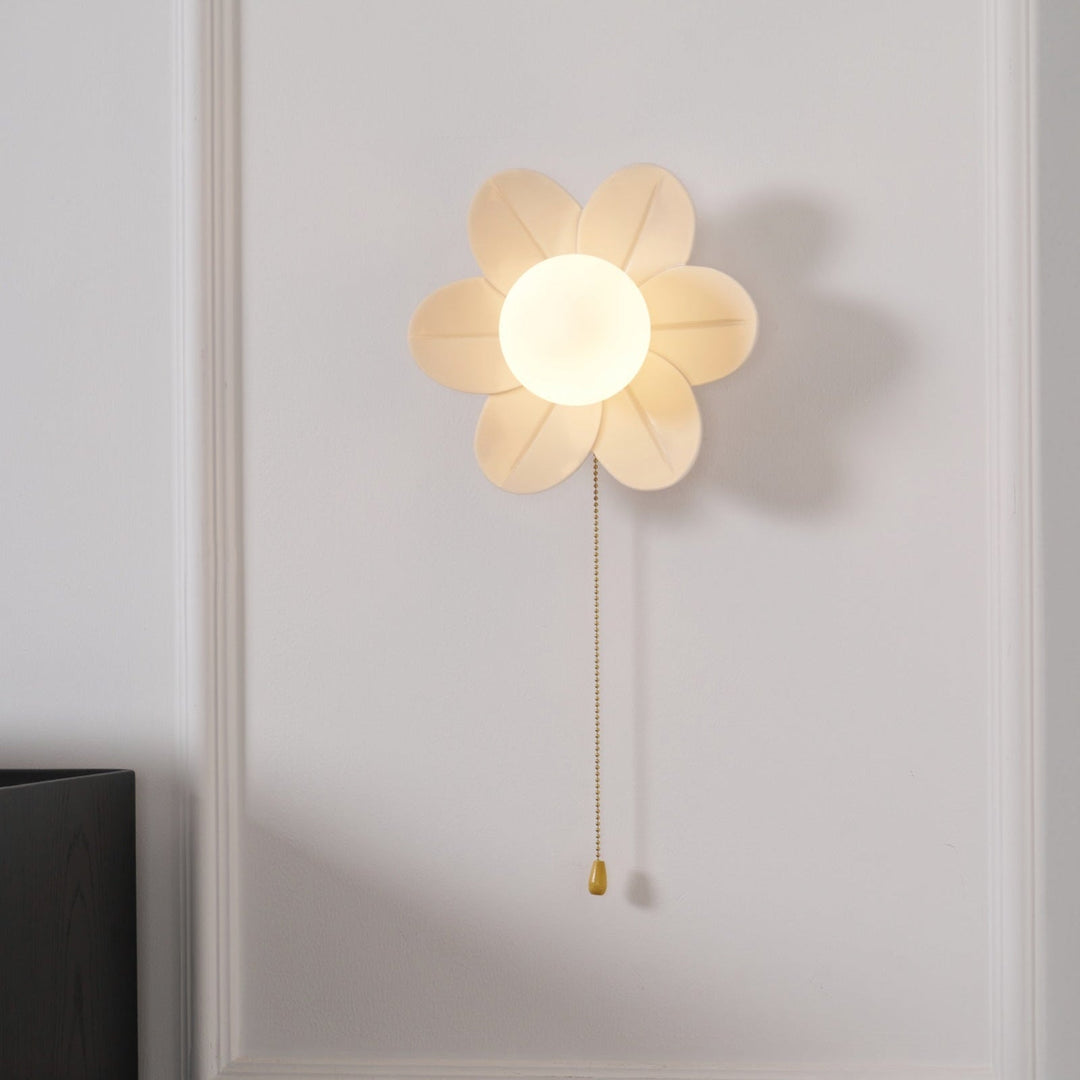 Blommor Vägglampa