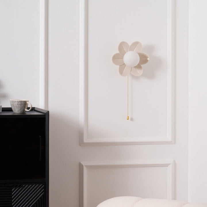 Blommor Vägglampa