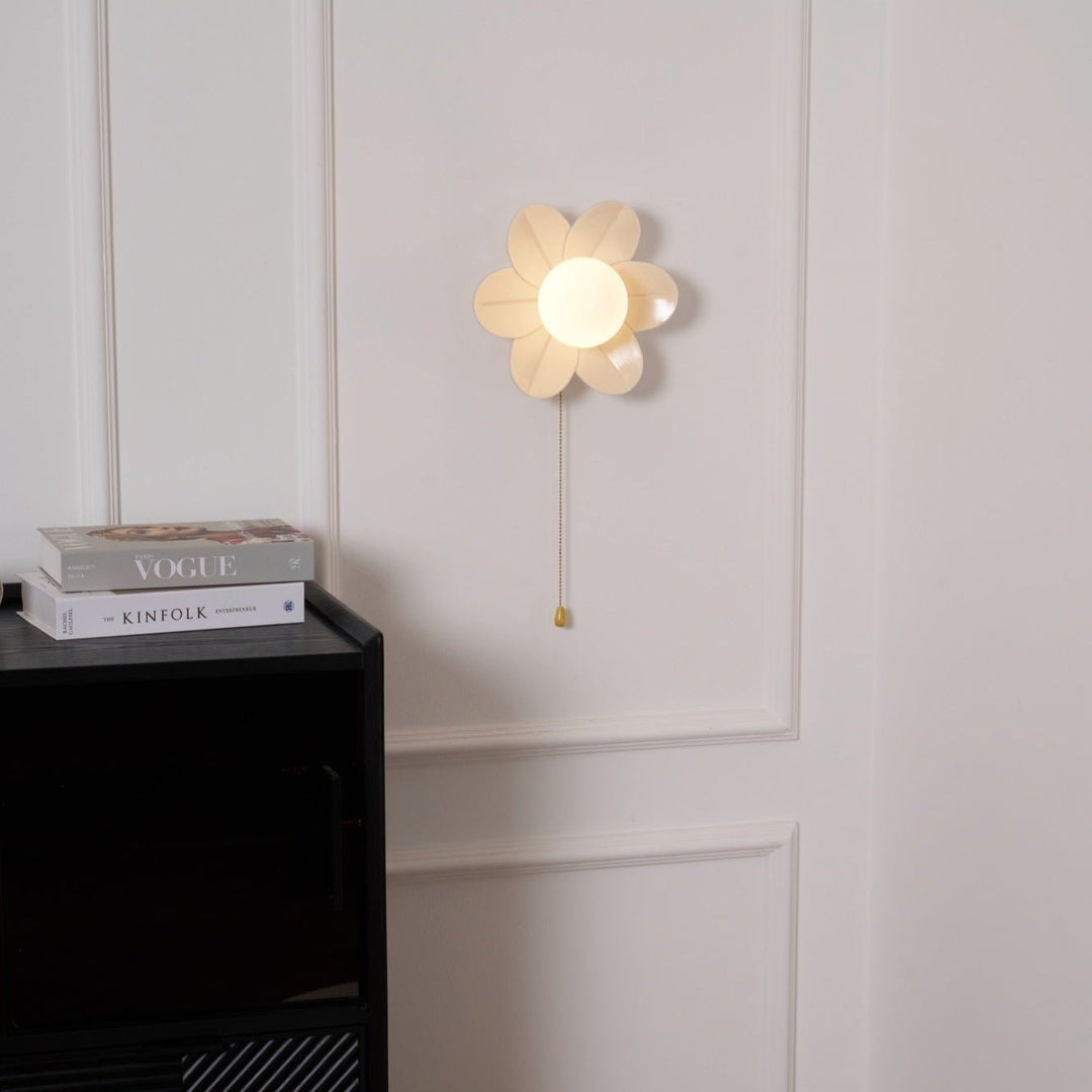 Blommor Vägglampa