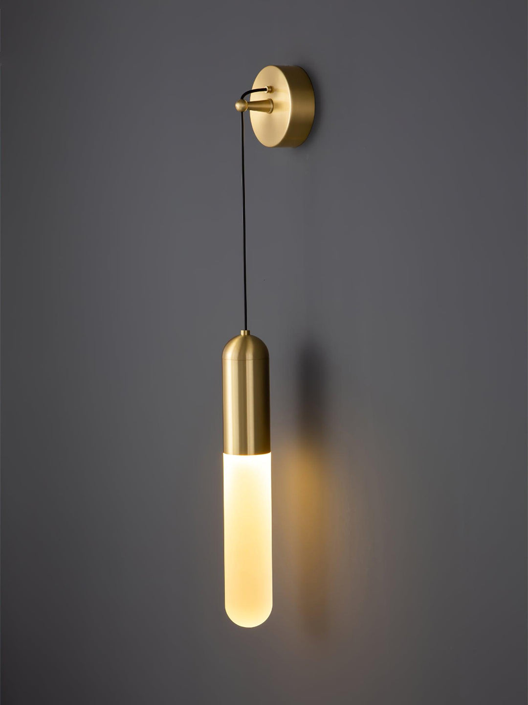Flume Vägglampa