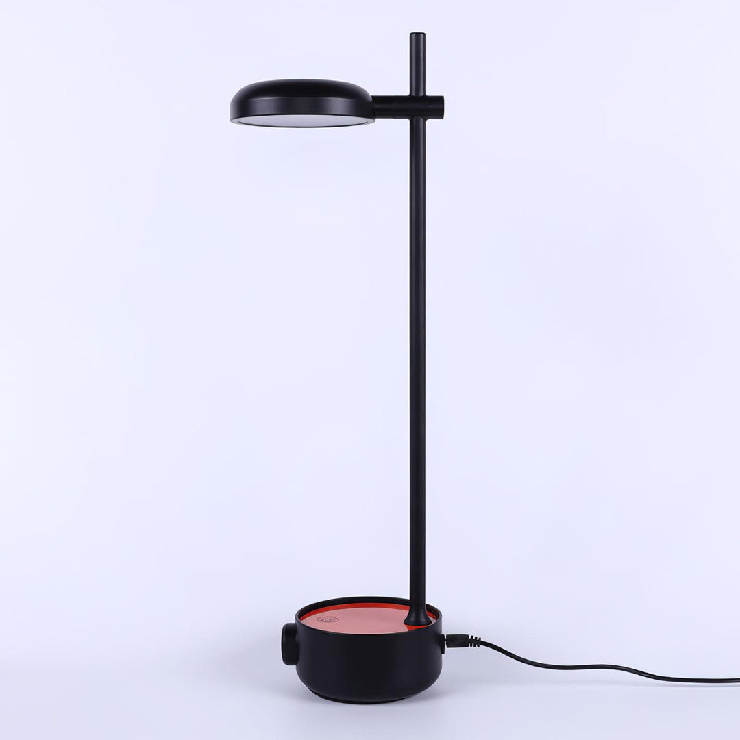 Focal LED Bordslampa