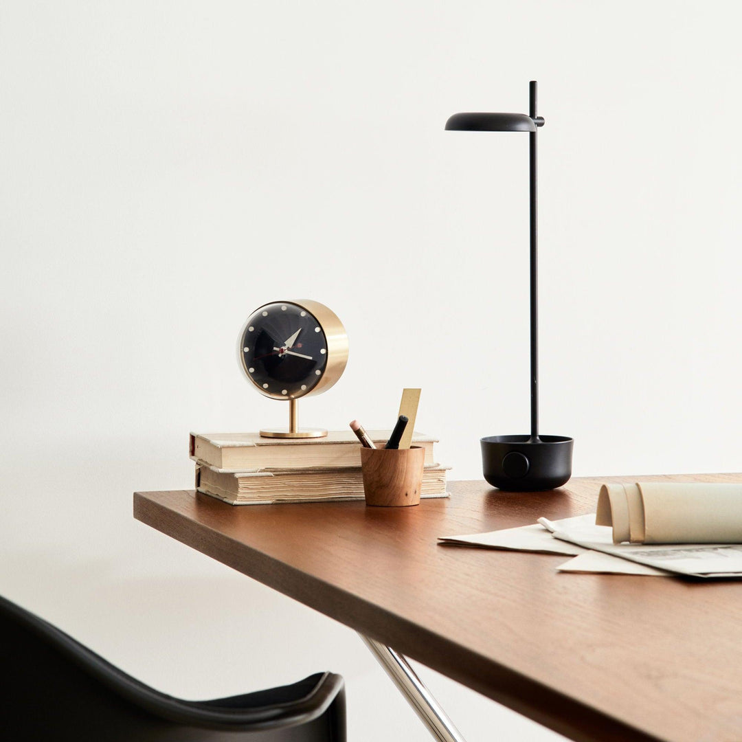 Focal LED Bordslampa