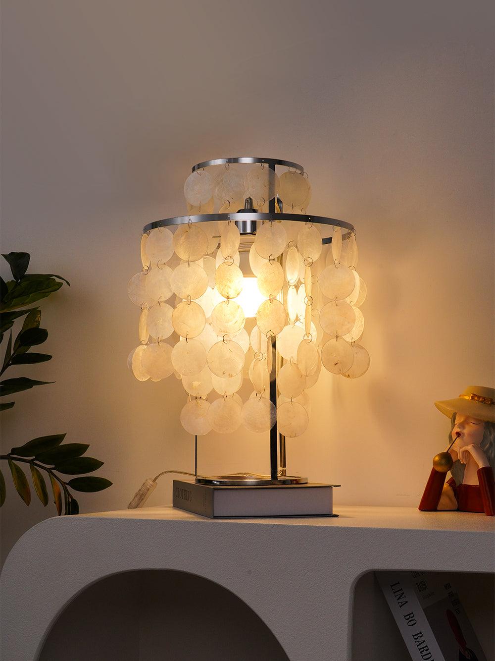 Rund Snäckbordslampa