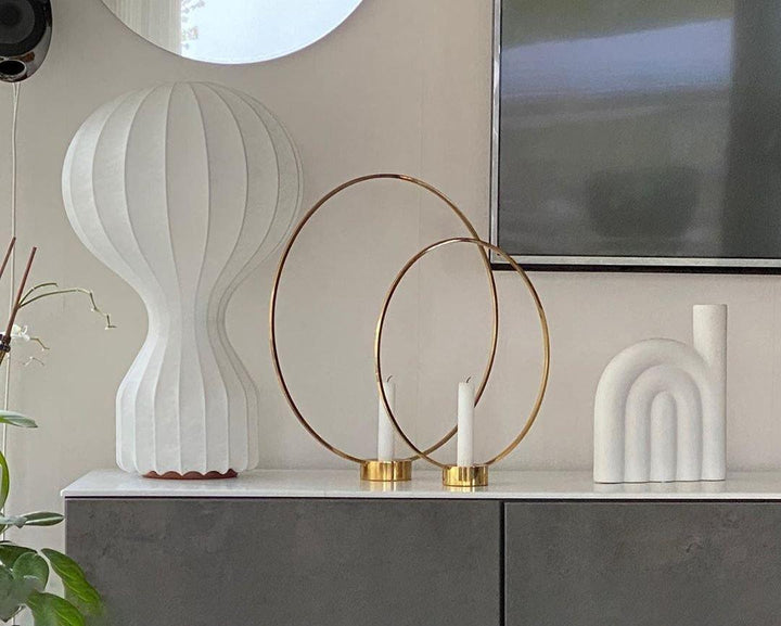 Lampa med bord i form av en varmluftsballong