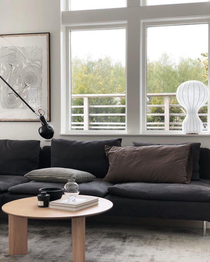 Lampa med bord i form av en varmluftsballong
