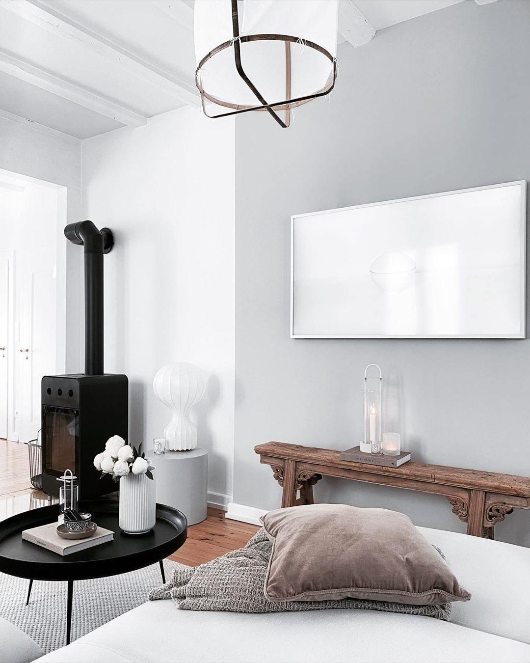 Lampa med bord i form av en varmluftsballong