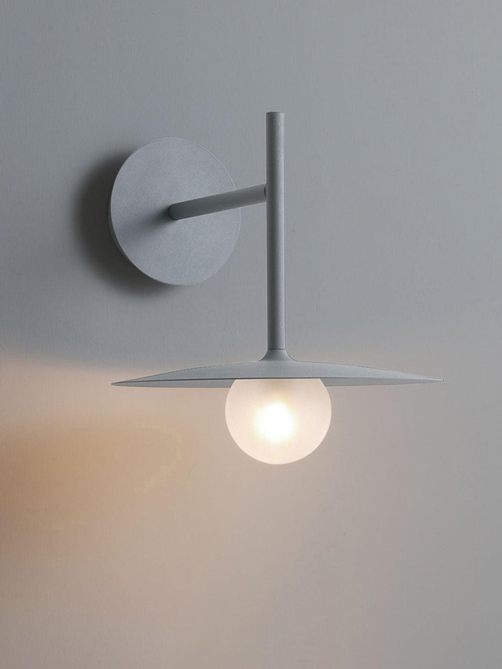 Gea Järn Vägglampa