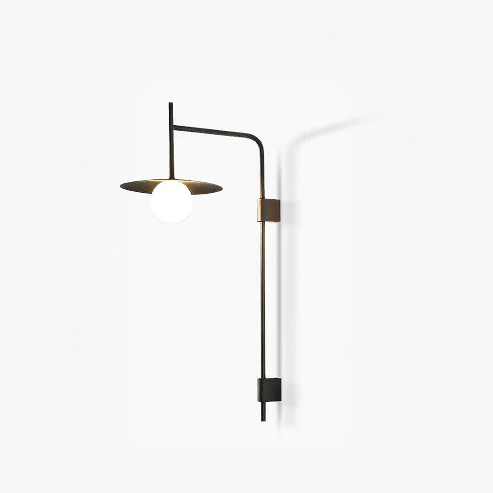 Gea Swing Arm Plug-in Vägglampa