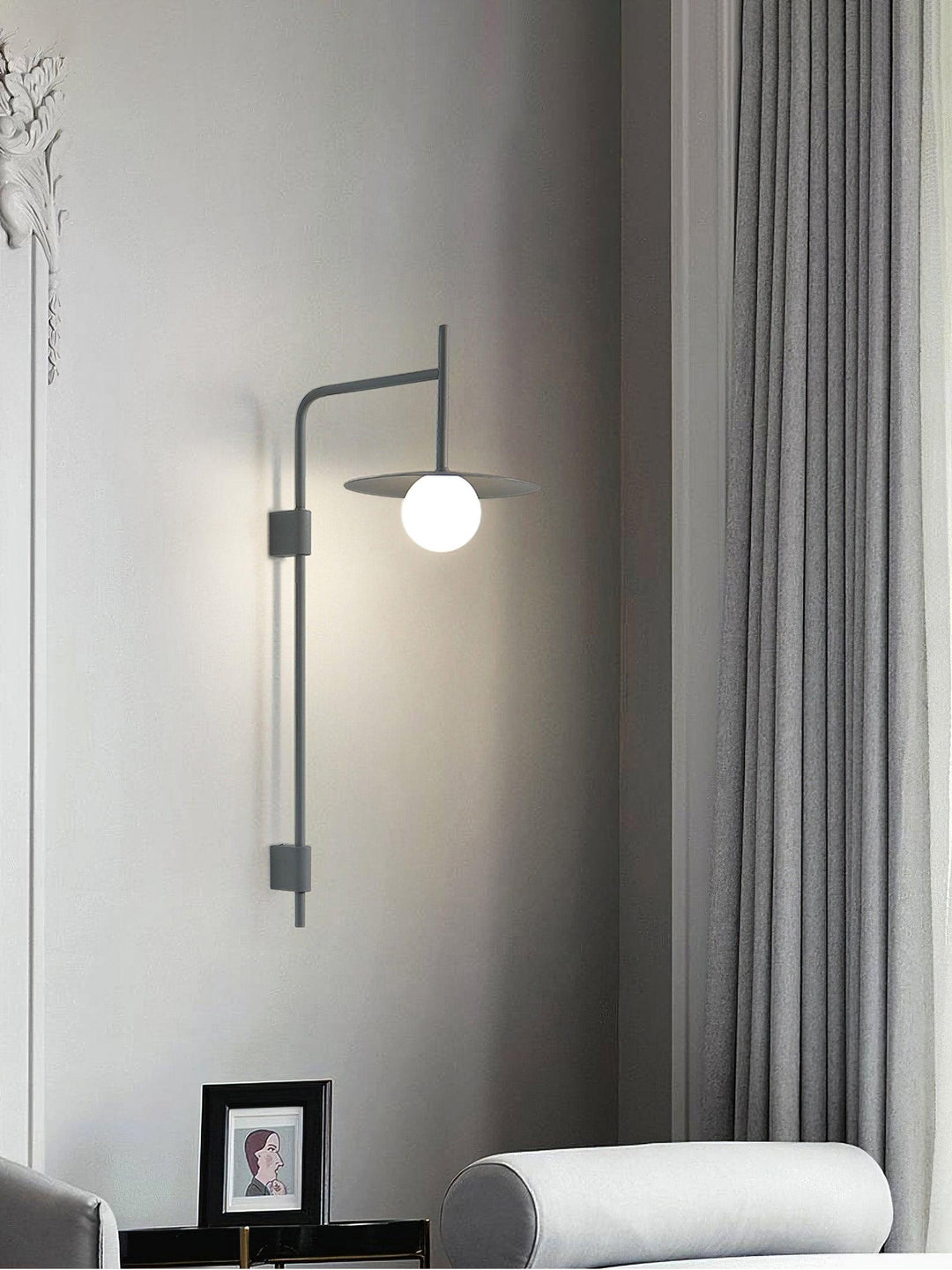 Gea Swing Arm Plug-in Vägglampa