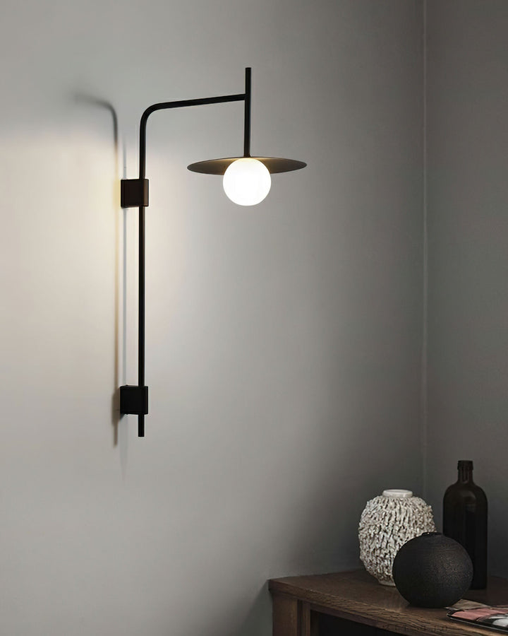 Gea Vägglampa