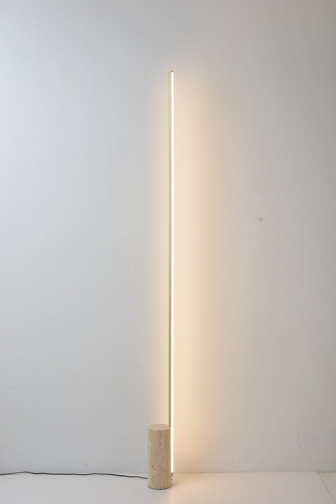 Geometrisk Linjär Golvlampa