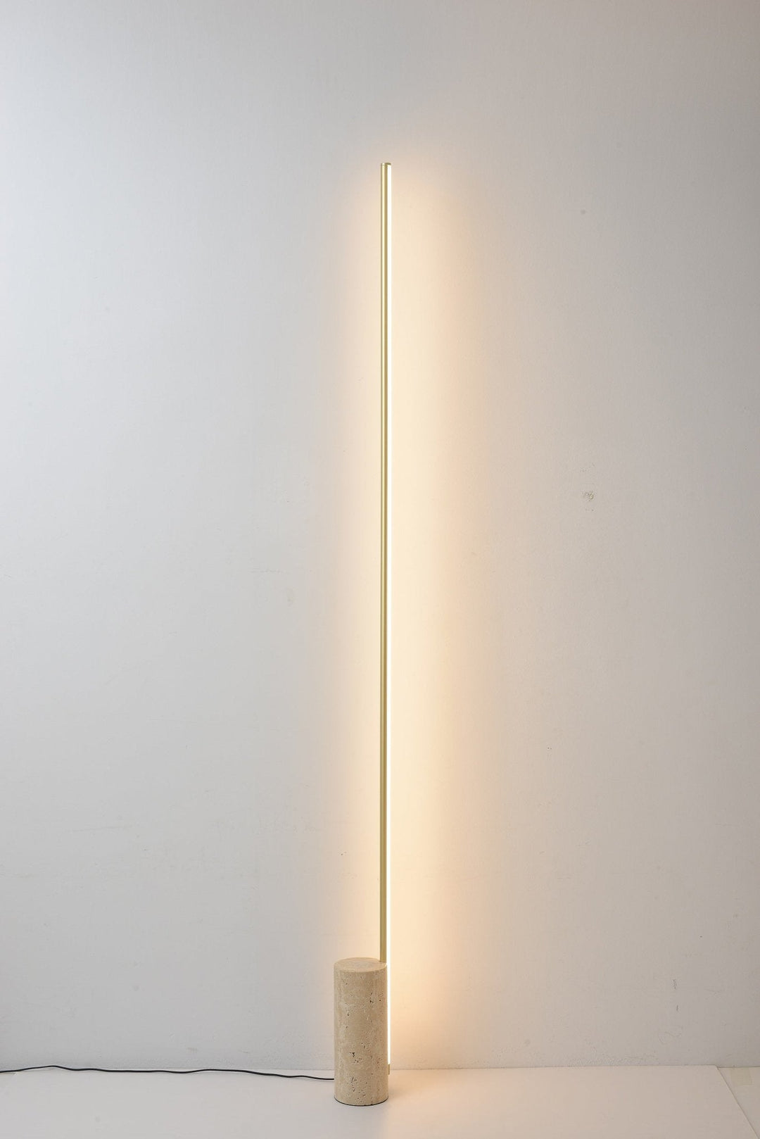 Geometrisk Linjär Golvlampa