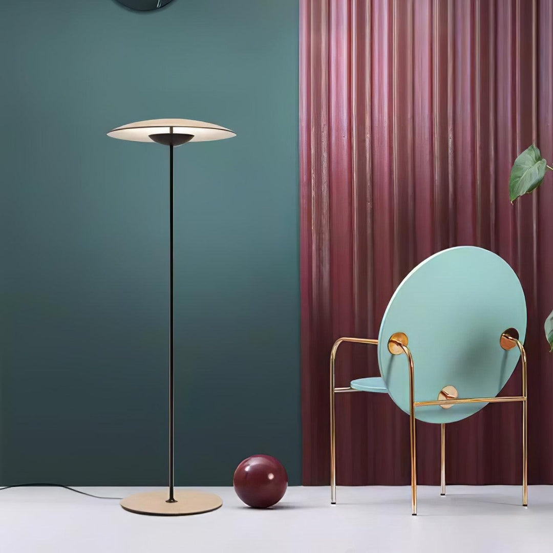 Innovativ riktad golvlampa