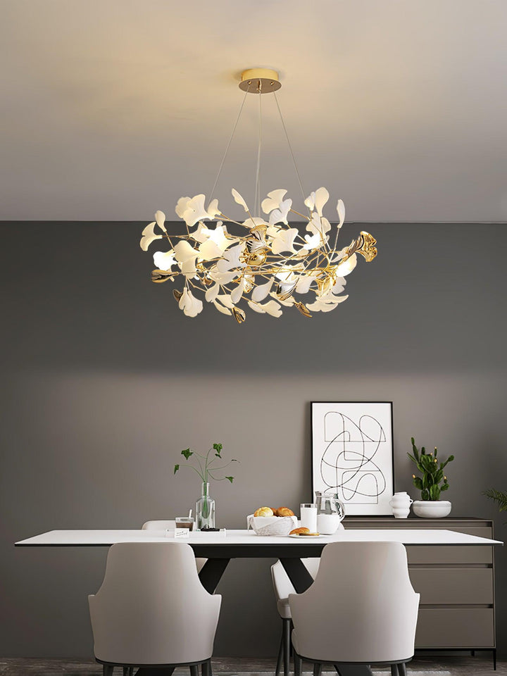 Gingko Bough Rund Kandelaber