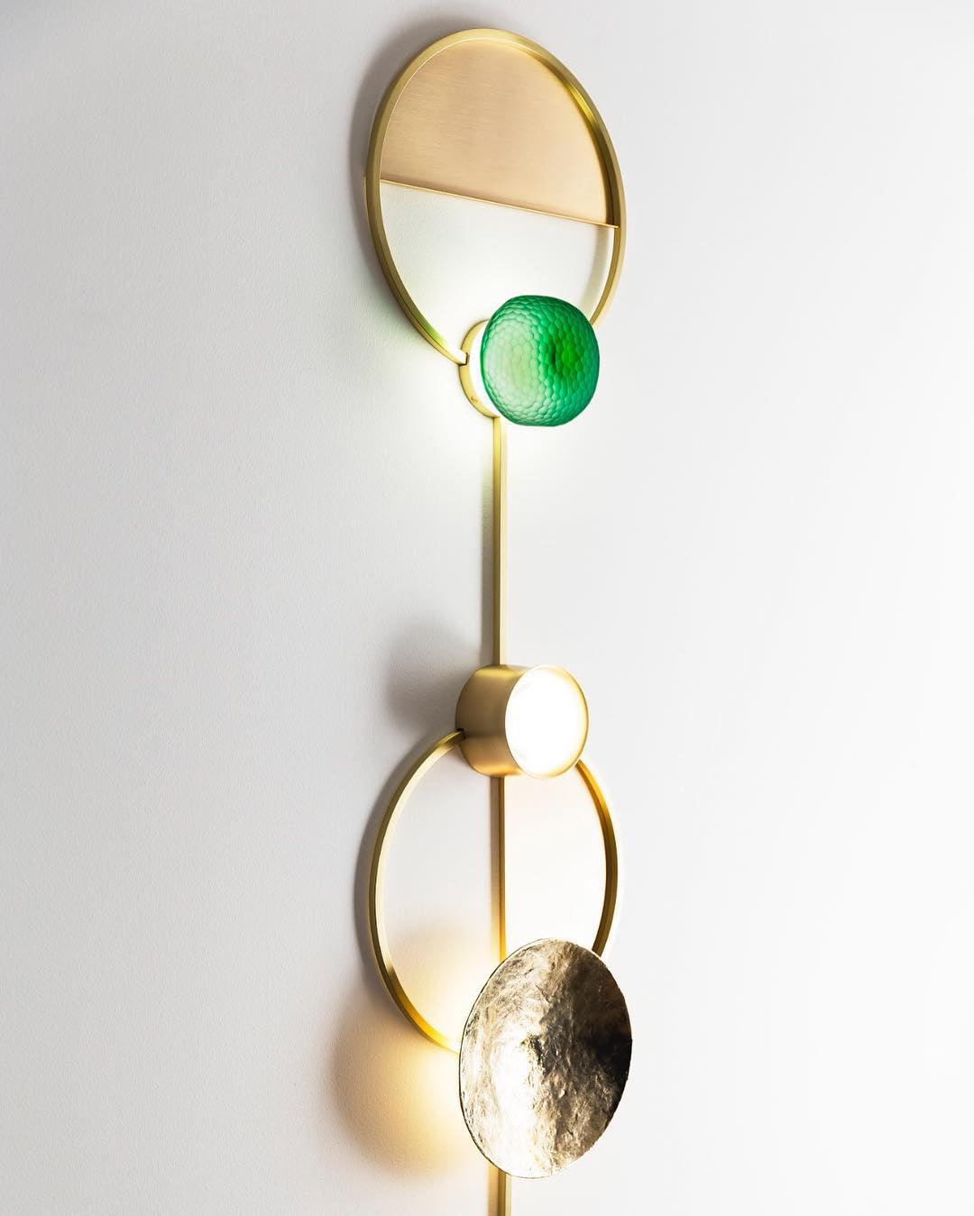 Ädelsten Vägglampa