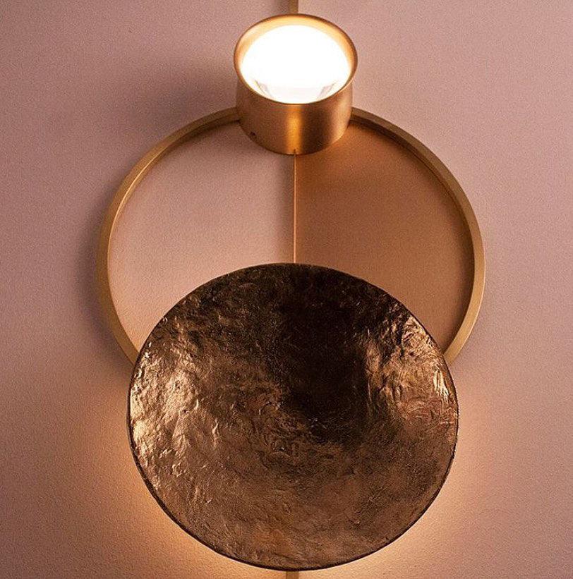 Ädelsten Vägglampa