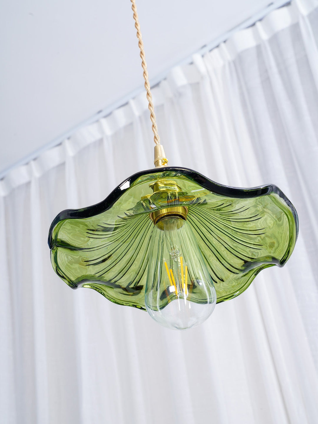 Glas Hibiskusblomma Swag Lampa