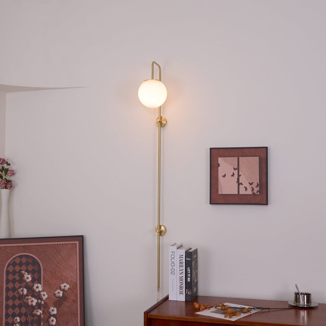 Globe Brass Plug-in Vägglampa