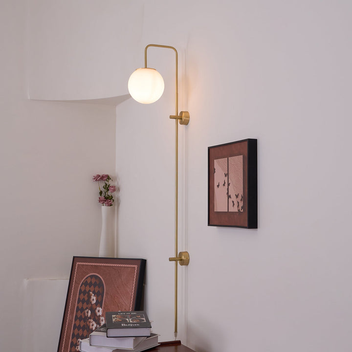 Globe Brass Plug-in Vägglampa