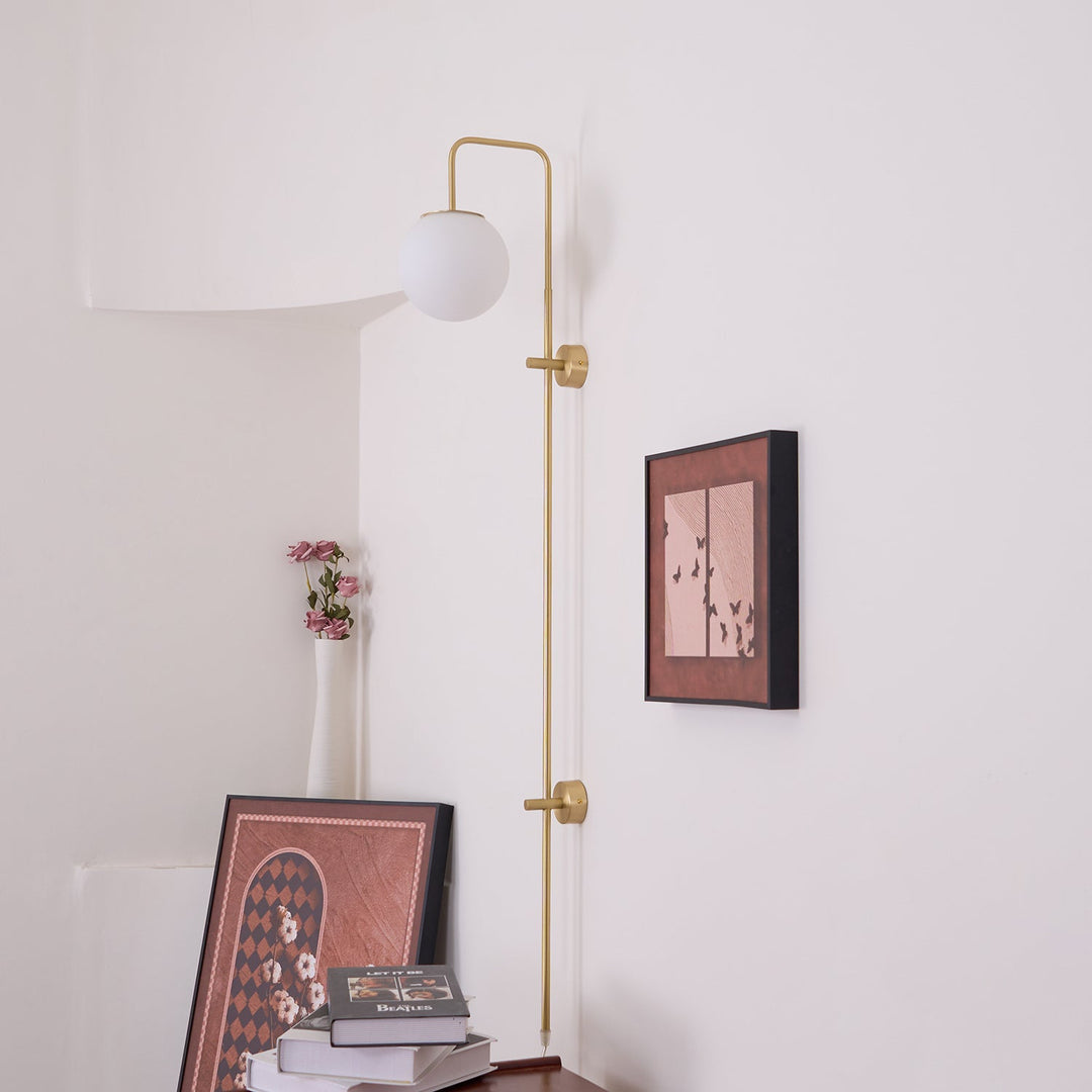 Globe Brass Plug-in Vägglampa
