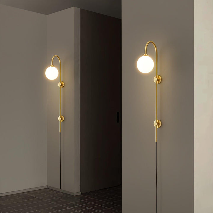 Globe Brass Plug-in Vägglampa