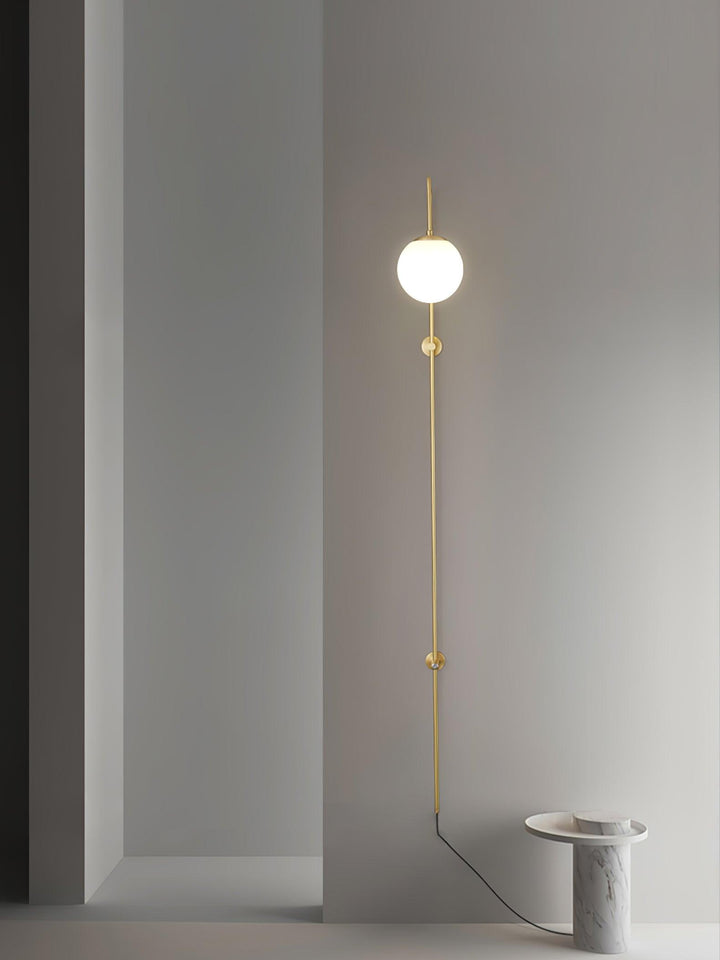 Globe Brass Plug-in Vägglampa