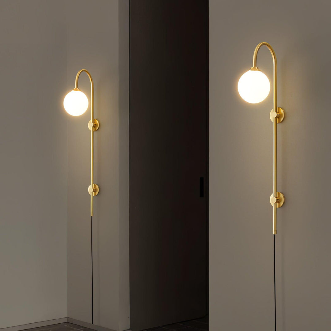 Globe Brass Plug-in Vägglampa