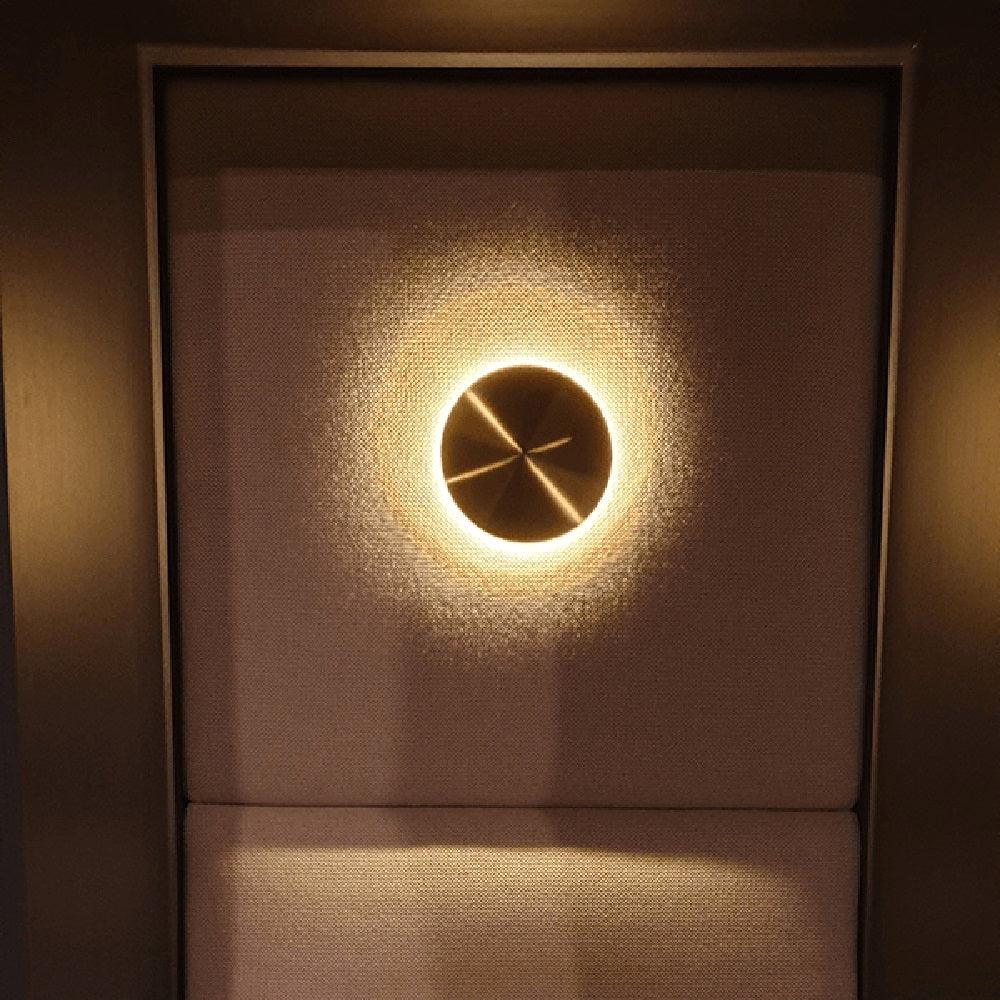 Gossa Vägglampa
