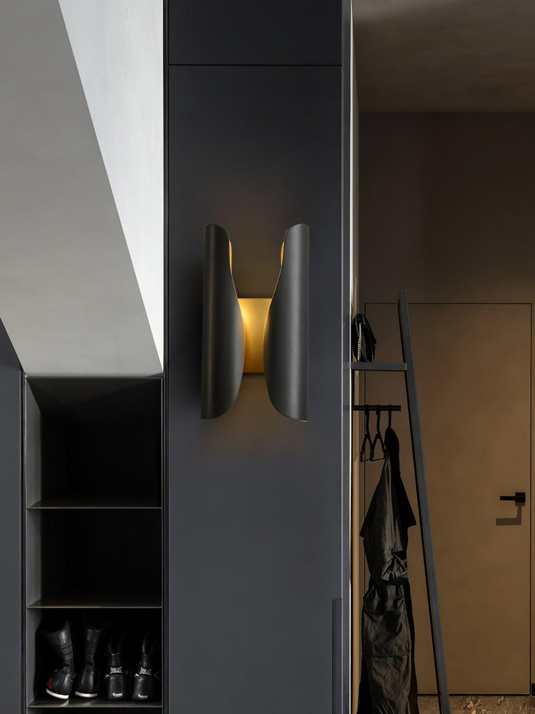Guardian Vägglampa