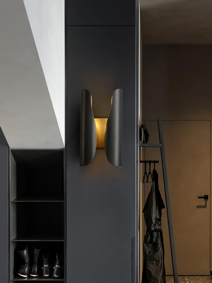 Guardian Vägglampa