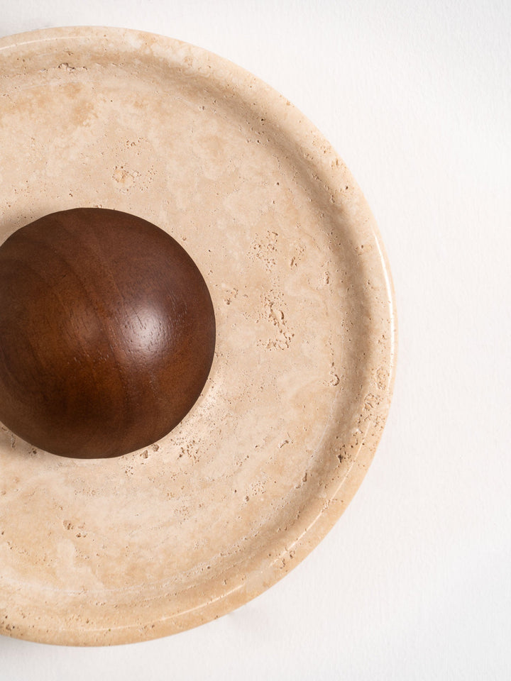 Halo Travertine Vägglampa