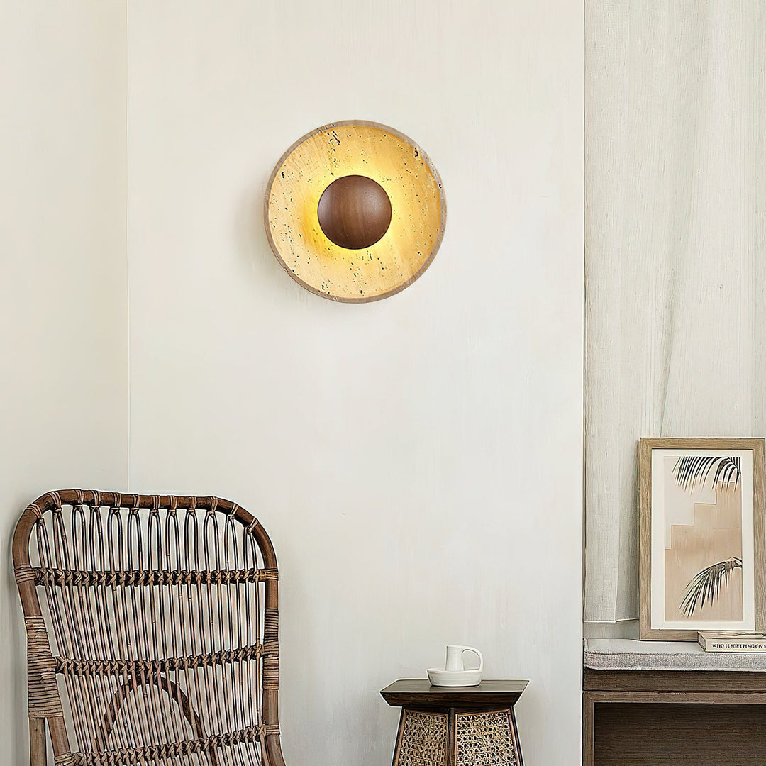 Halo Travertine Vägglampa