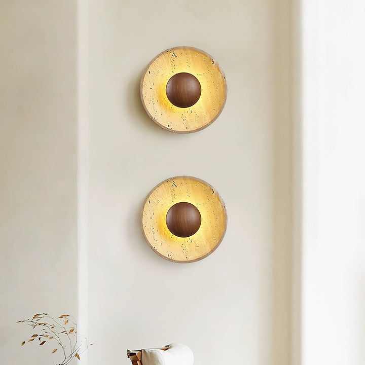 Halo Travertine Vägglampa
