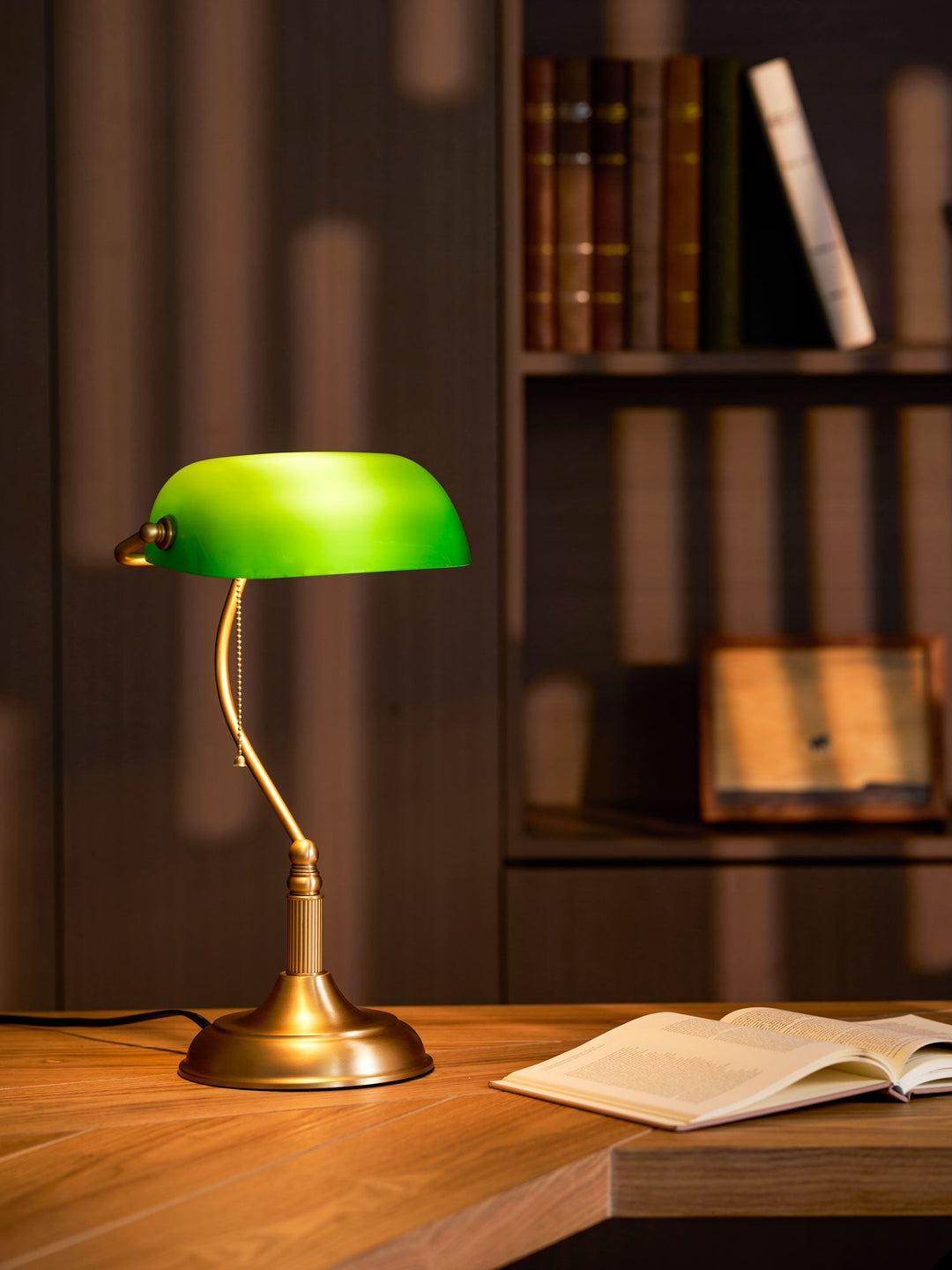 Harrison Banker Bordslampa