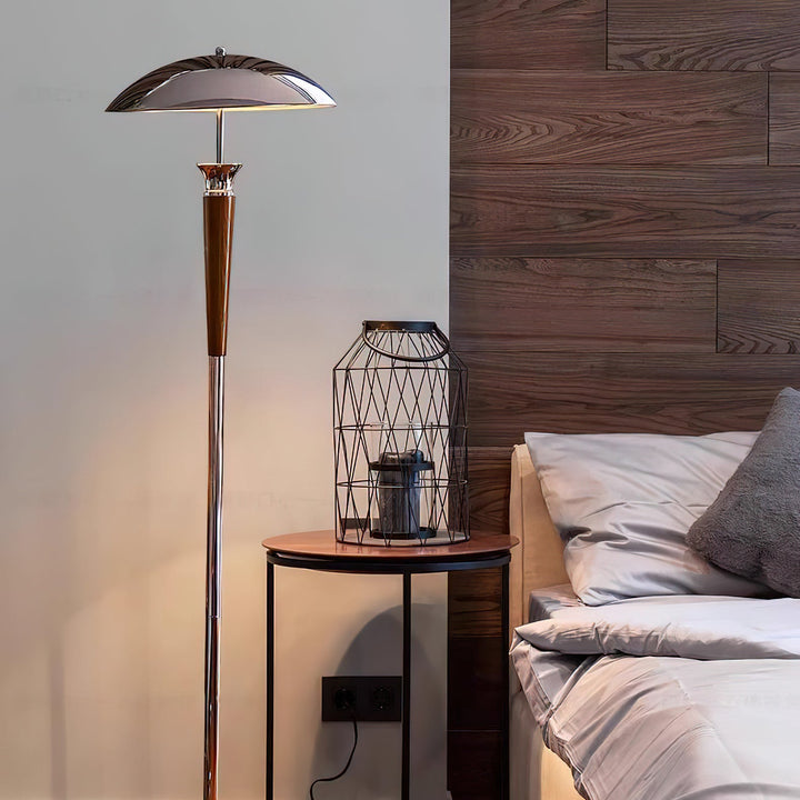 Hjälm Golvlampa