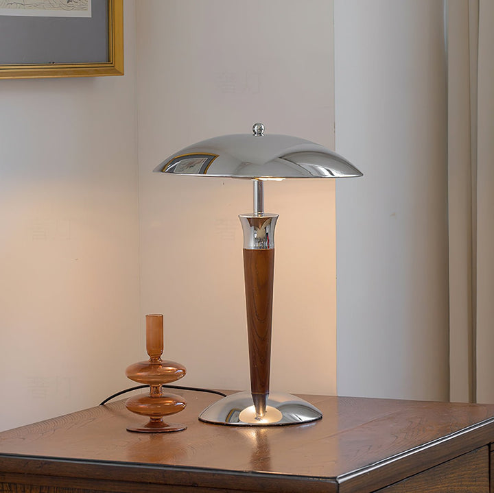 Hjälm Golvlampa