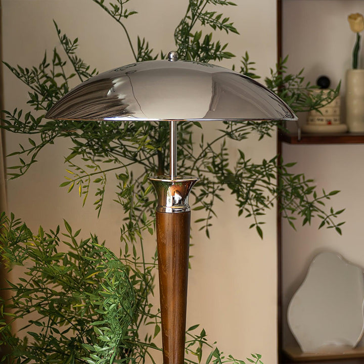 Hjälm Golvlampa