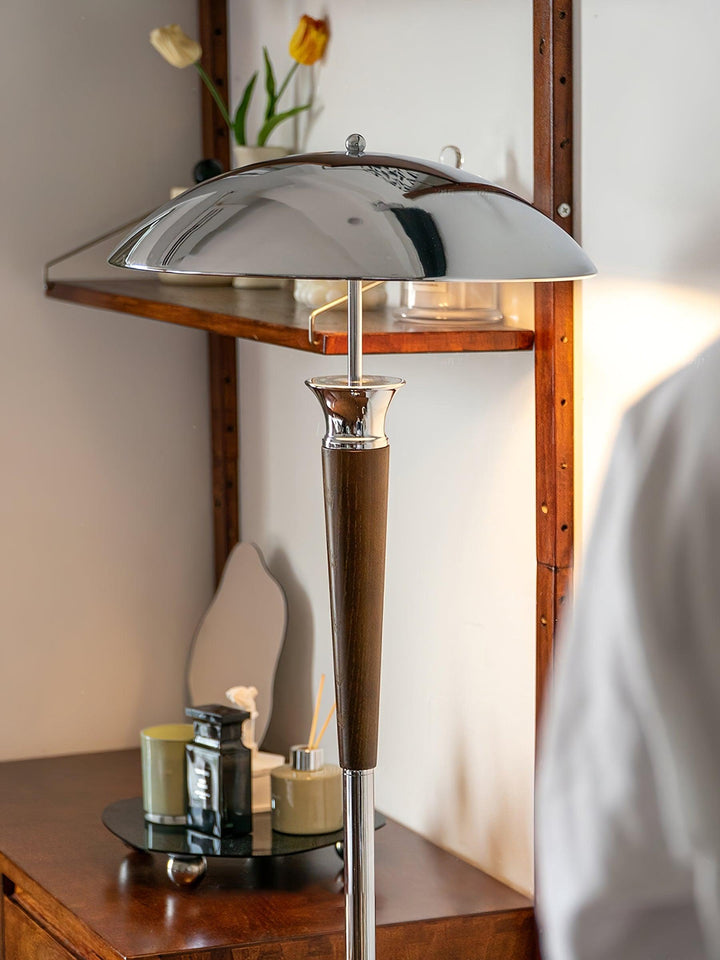 Hjälm Golvlampa
