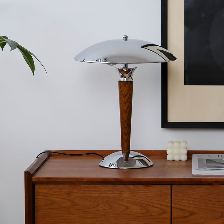 Hjälm Bordslampa