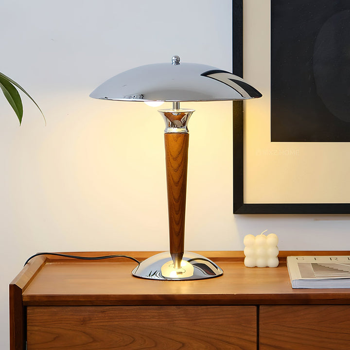 Hjälm Bordslampa